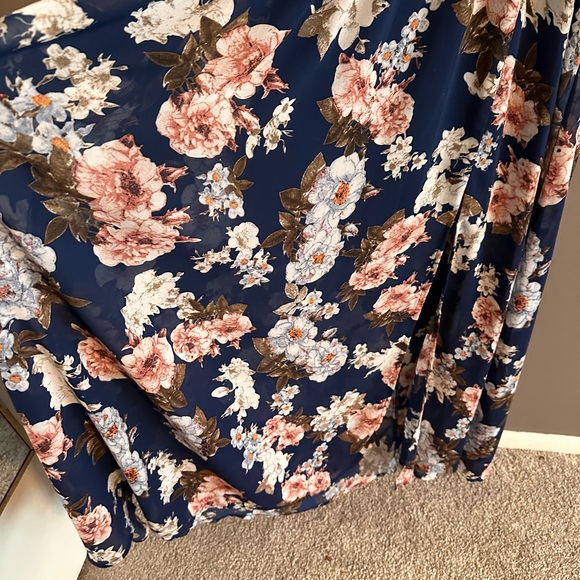 Anrabess Navy Floral Maxi Dress - sheer, long overlay over a shorter slip - Picture 11 of 12